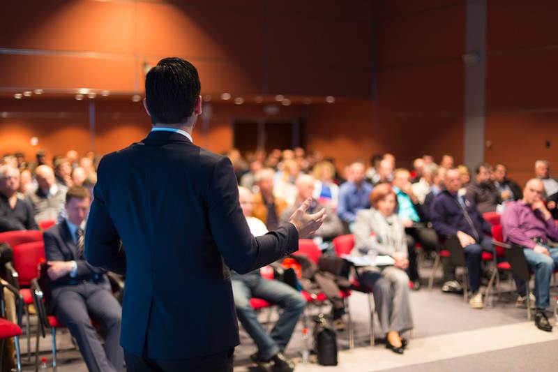 here is how to prepare if you're attending a digital marketing conference this year - brightedge