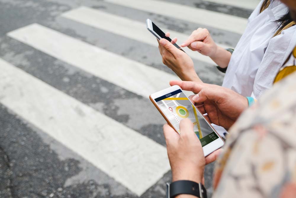 local customers using gps maps on phones