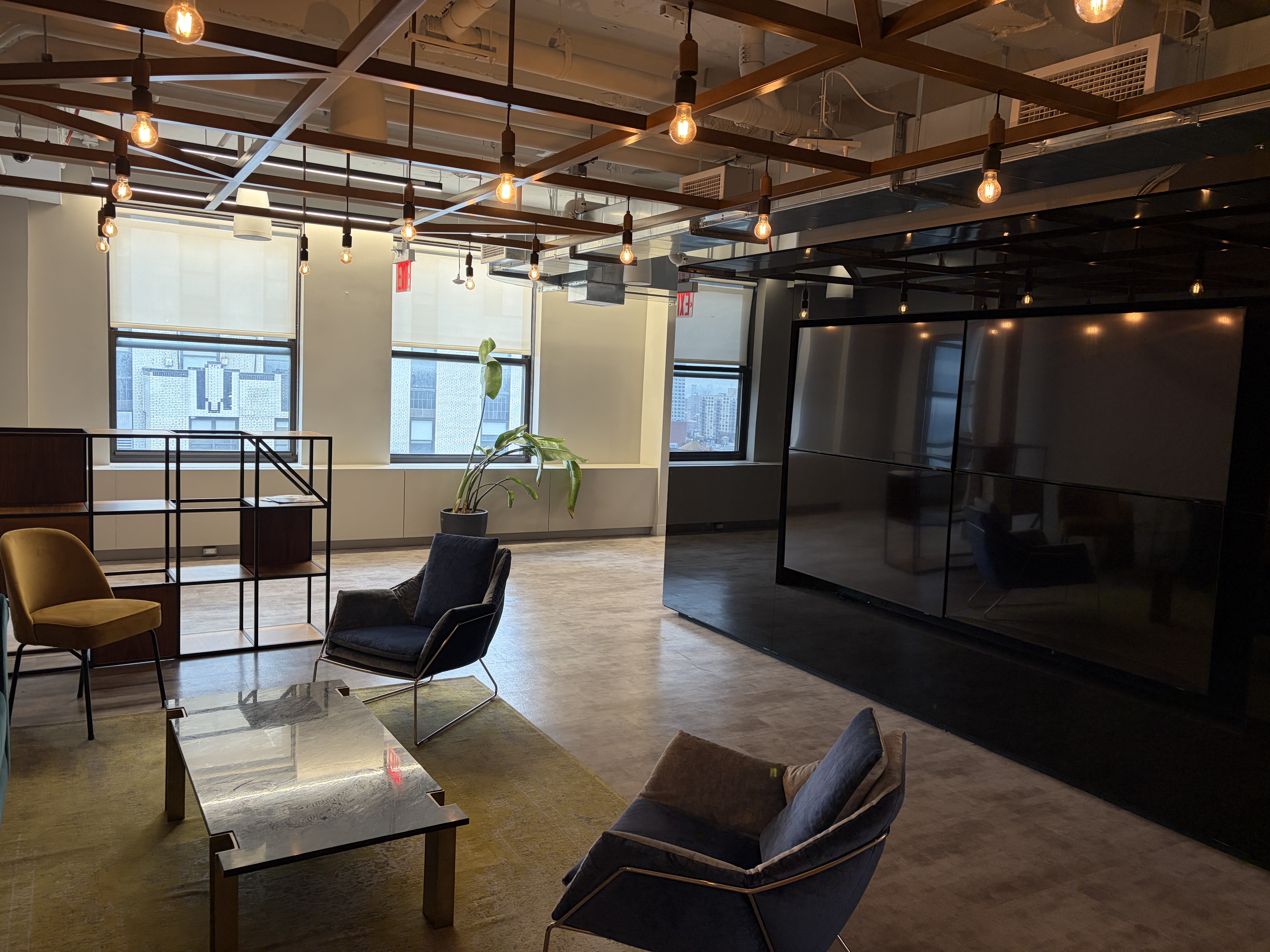 Office lounge and collaboration area